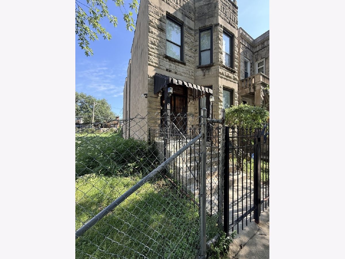  For Sale Chicago Illinois, 528 46th Place