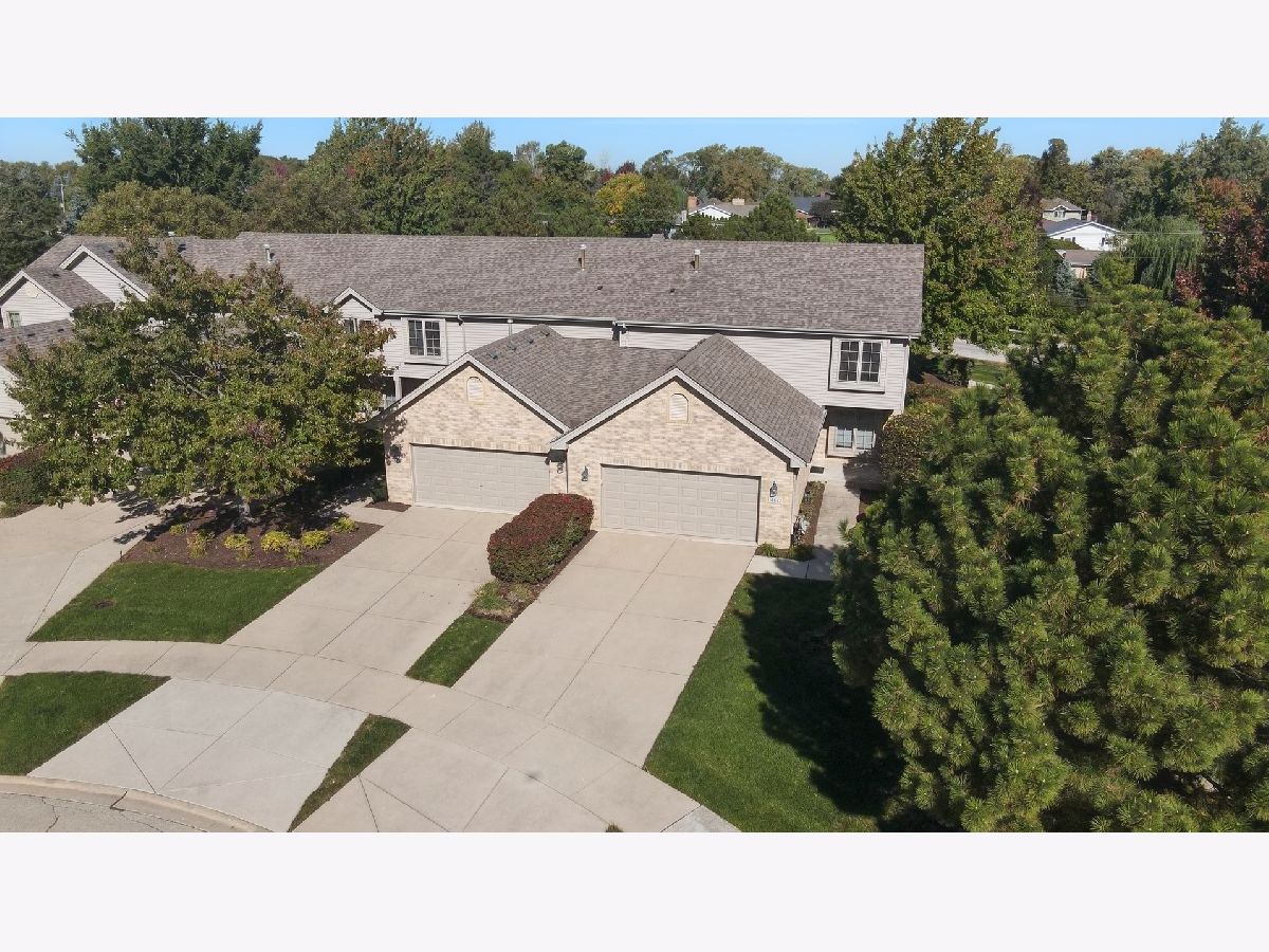  For Sale Lemont Illinois, 14567 Albany Avenue