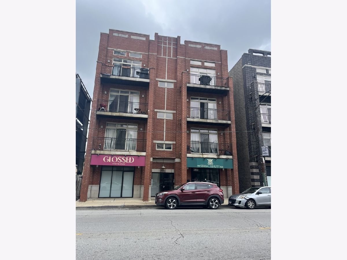 Condos & Townhomes & Homes For Sale Avondale Estates Chicago Illinois, 2853 Pulaski Road