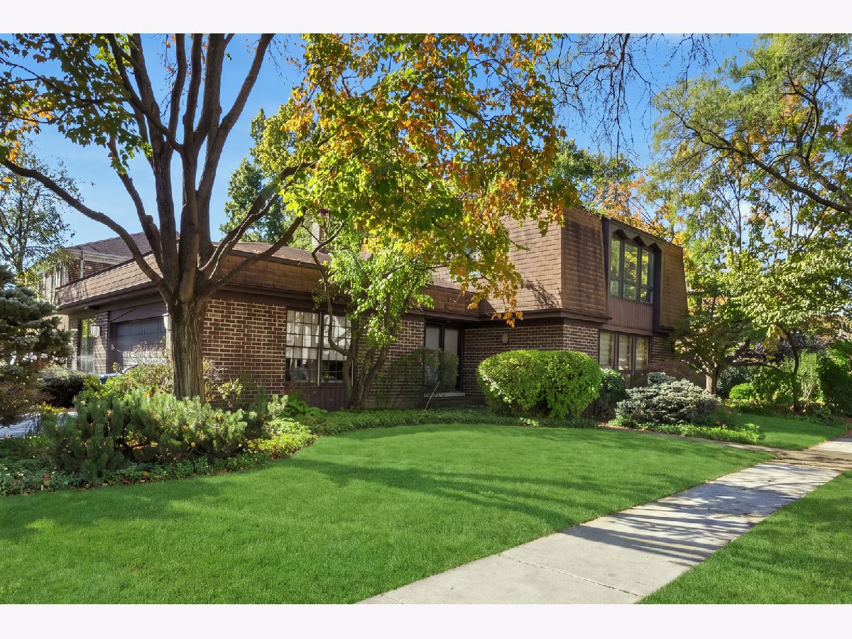  For Sale Deerfield Illinois, 1341 Gordon Terrace