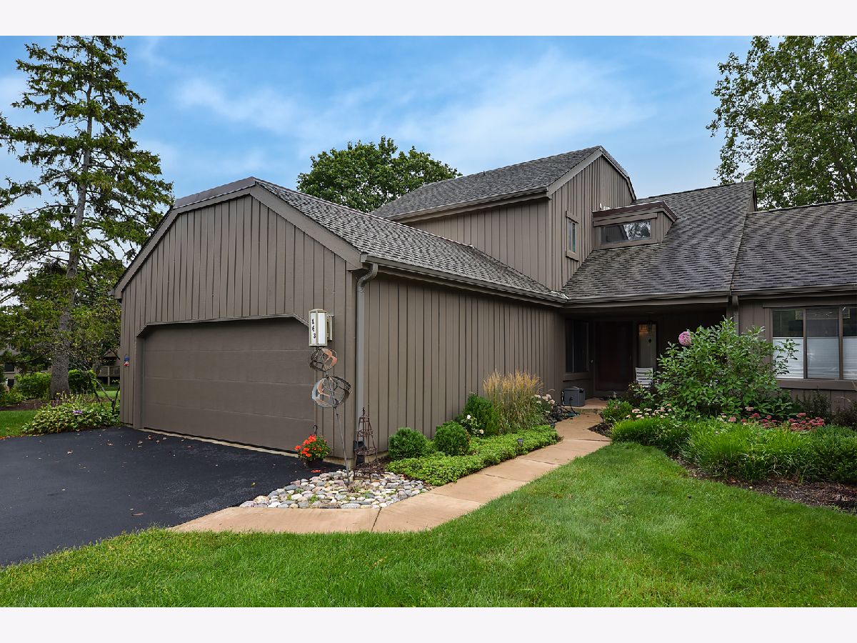  For Sale Lake Barrington Illinois, 463 Woodview Road