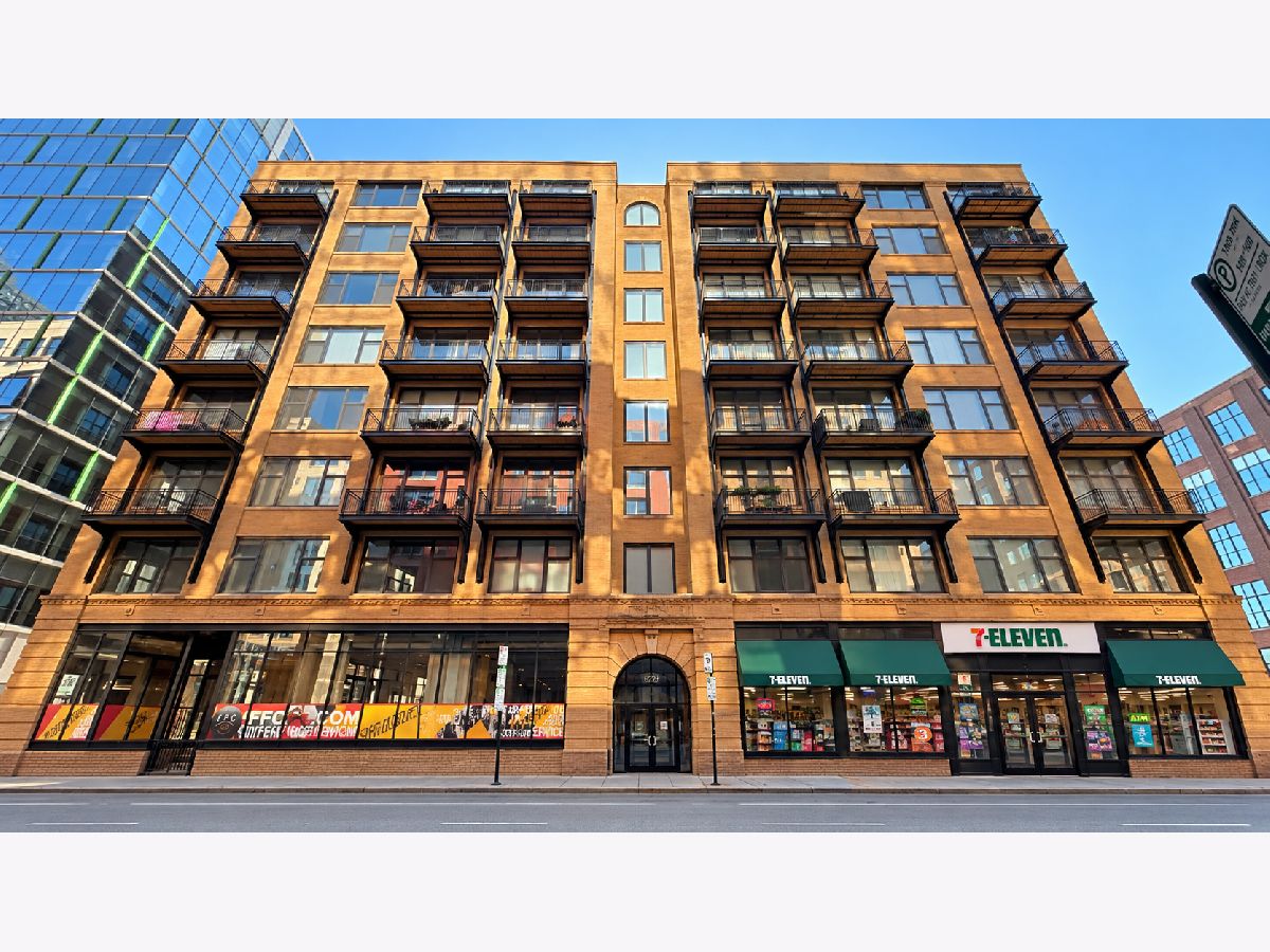 Condominiums For Rent Capitol Hill Lofts Chicago Illinois, 625 Jackson