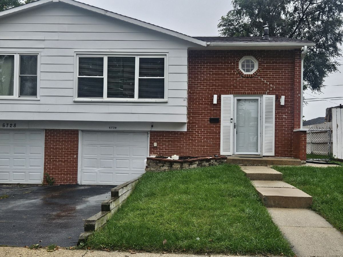  For Rent Hanover Park Illinois, 6730 Valley View