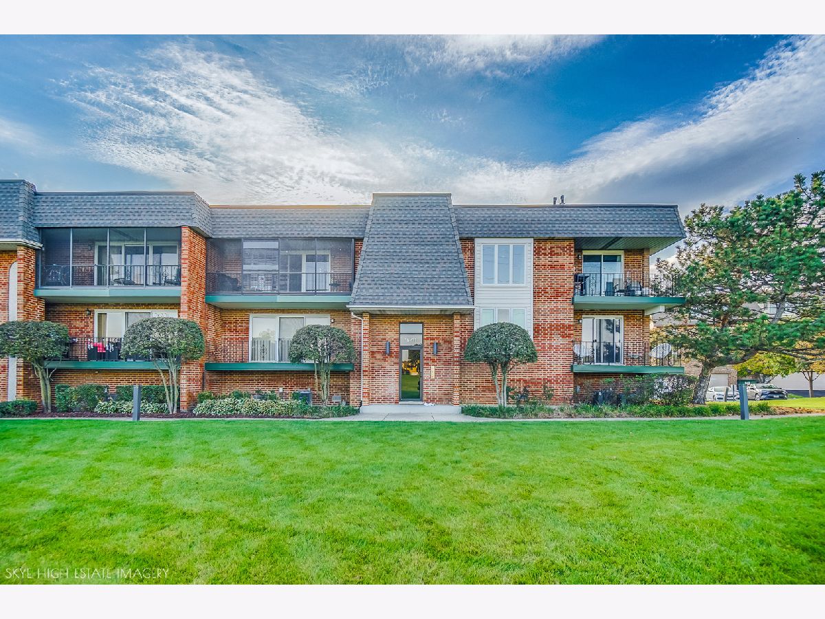  For Sale Orland Park Illinois, 15711 Sunset Ridge Court