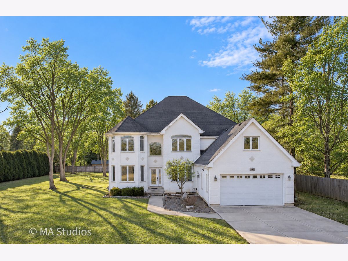  For Sale Burr Ridge Illinois, 9030 Elm Avenue