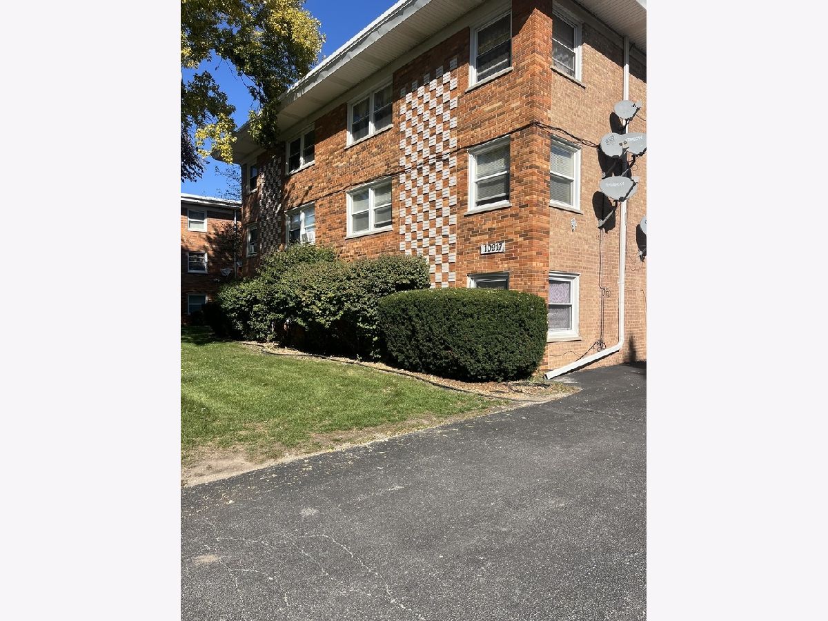  For Rent Worth Illinois, 10917 Lloyd