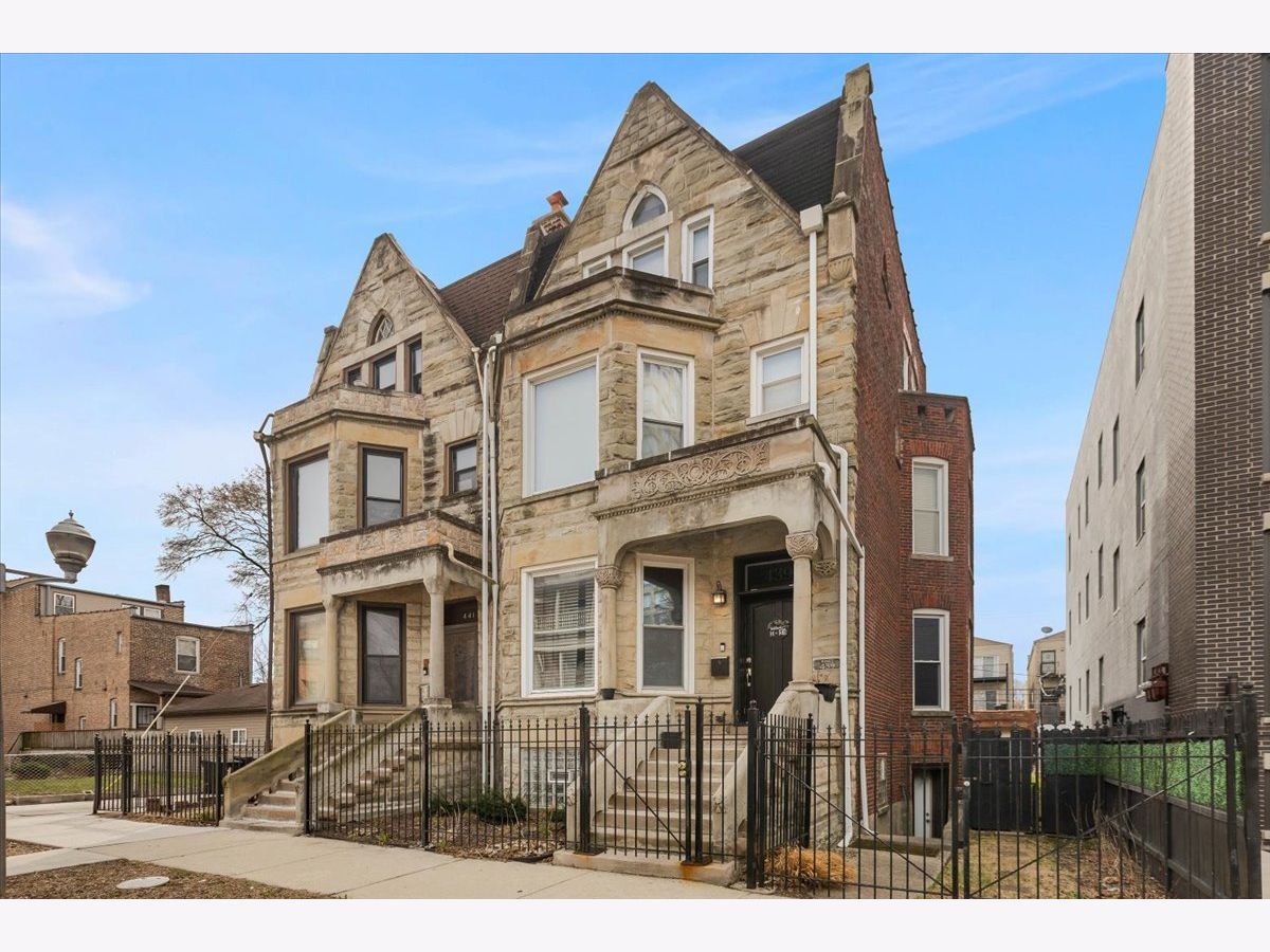  For Sale Chicago Illinois, 439 48th Street