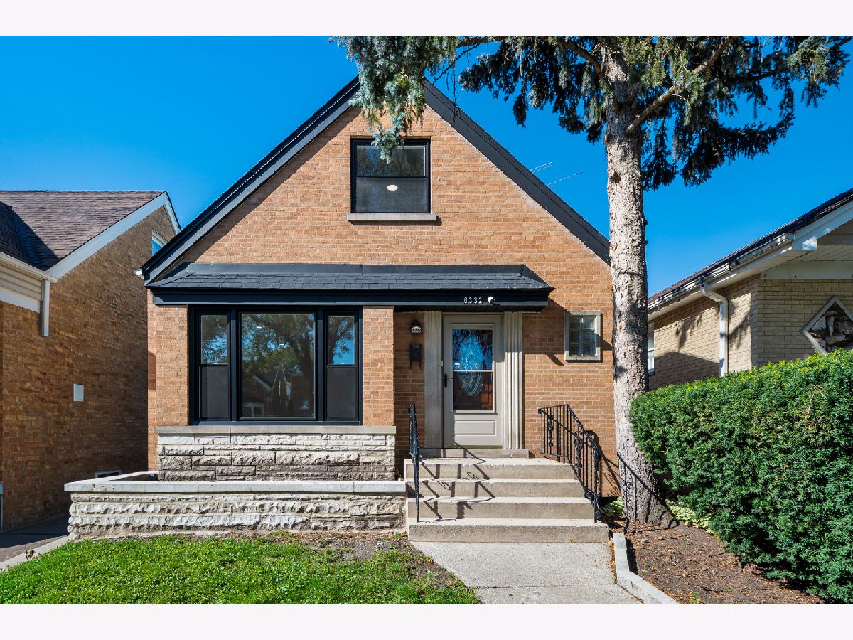  For Sale Chicago Illinois, 6332 Mobile Avenue