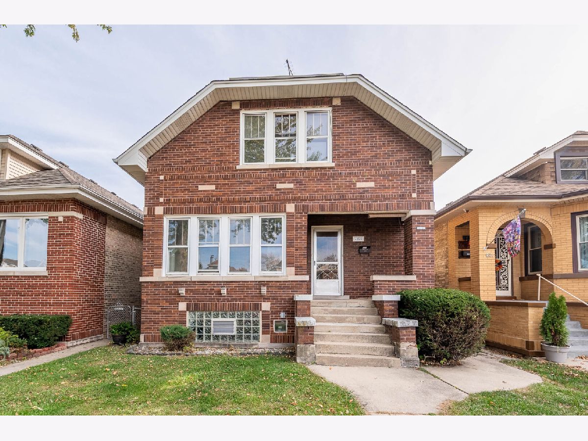 Homes & Condominiums For Sale Jefferson Park Place Chicago Illinois, 4825 Meade Avenue