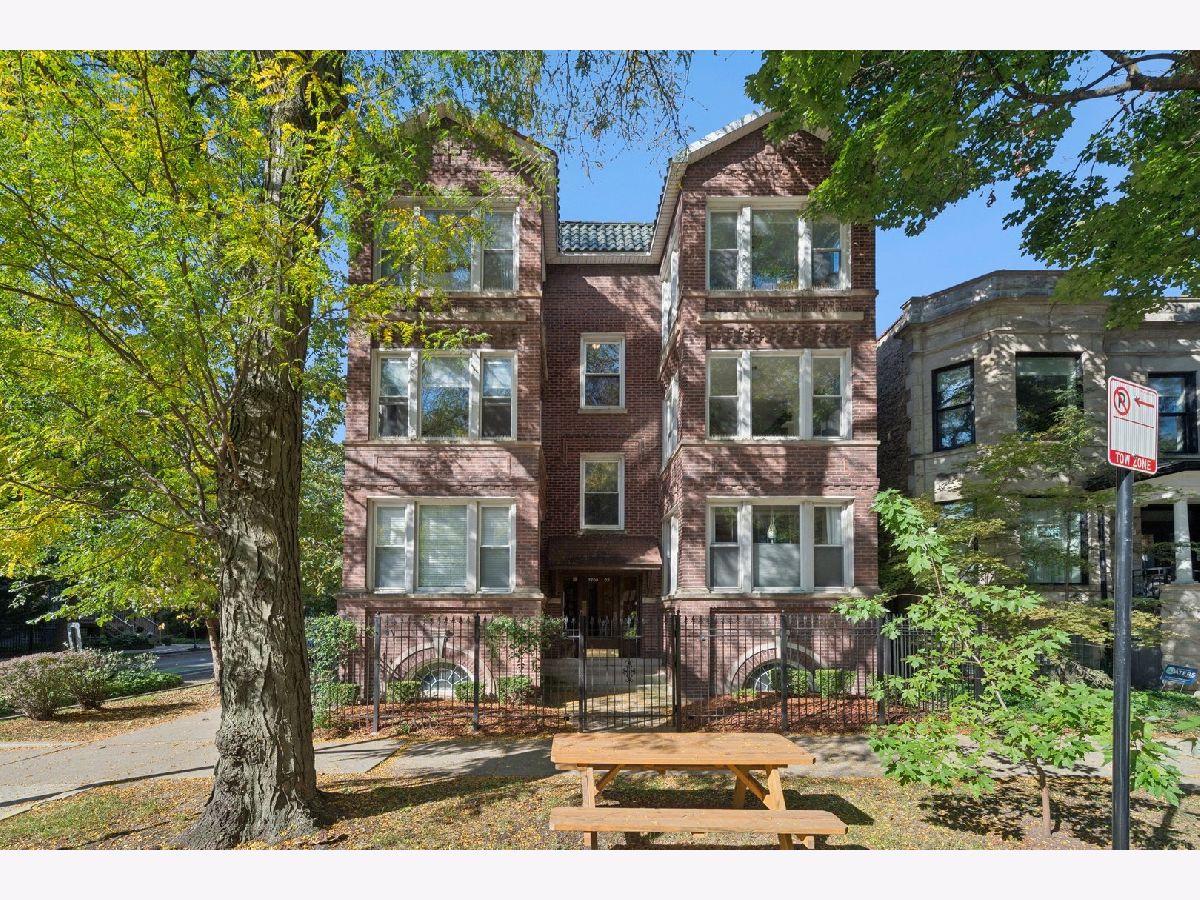  For Sale Chicago Illinois, 4702 Campbell Avenue