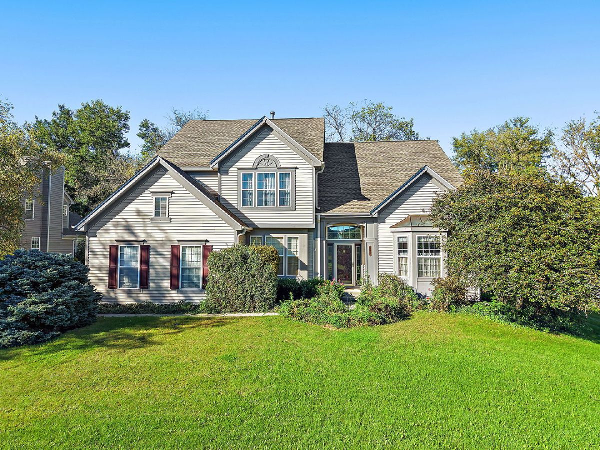  For Sale West Dundee Illinois, 1108 Fox Path