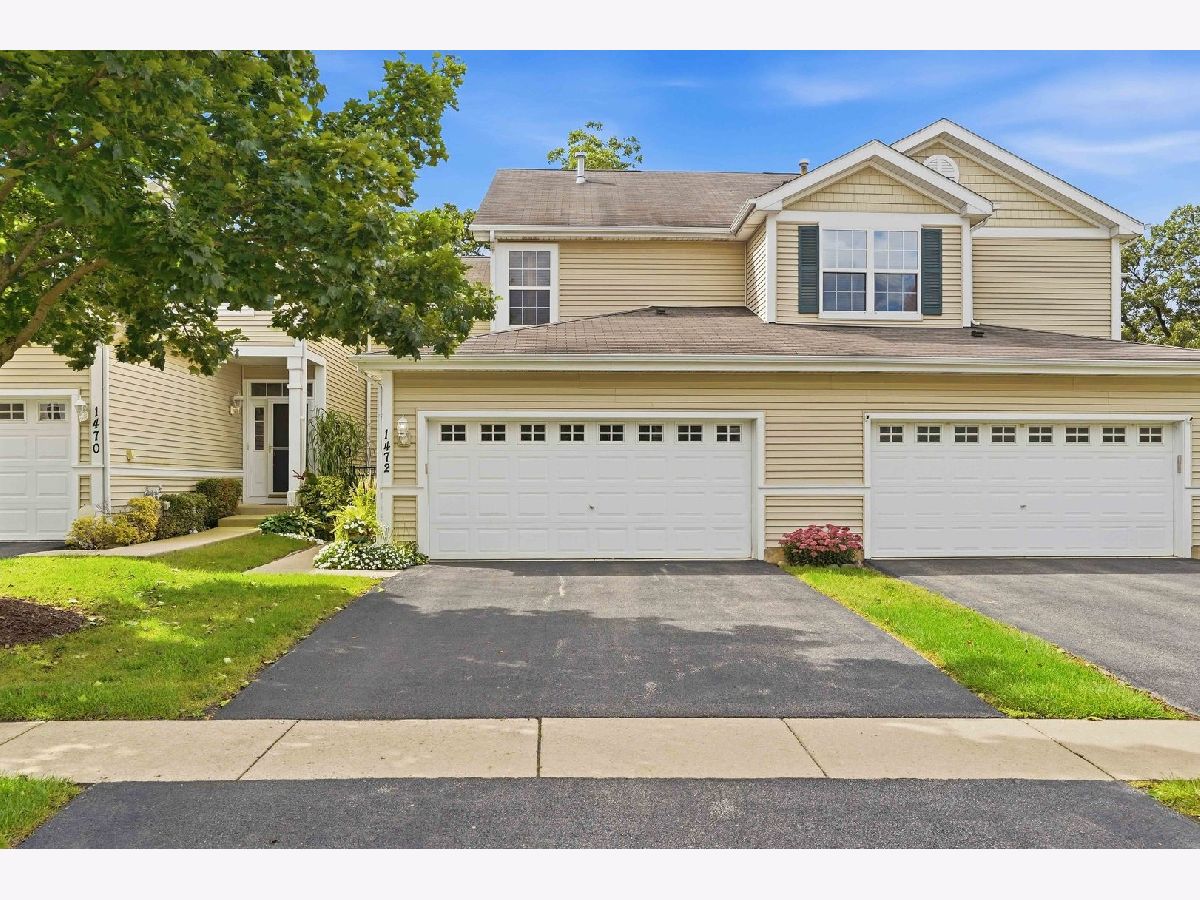  For Sale Round Lake Illinois, 1472 Remington Lane