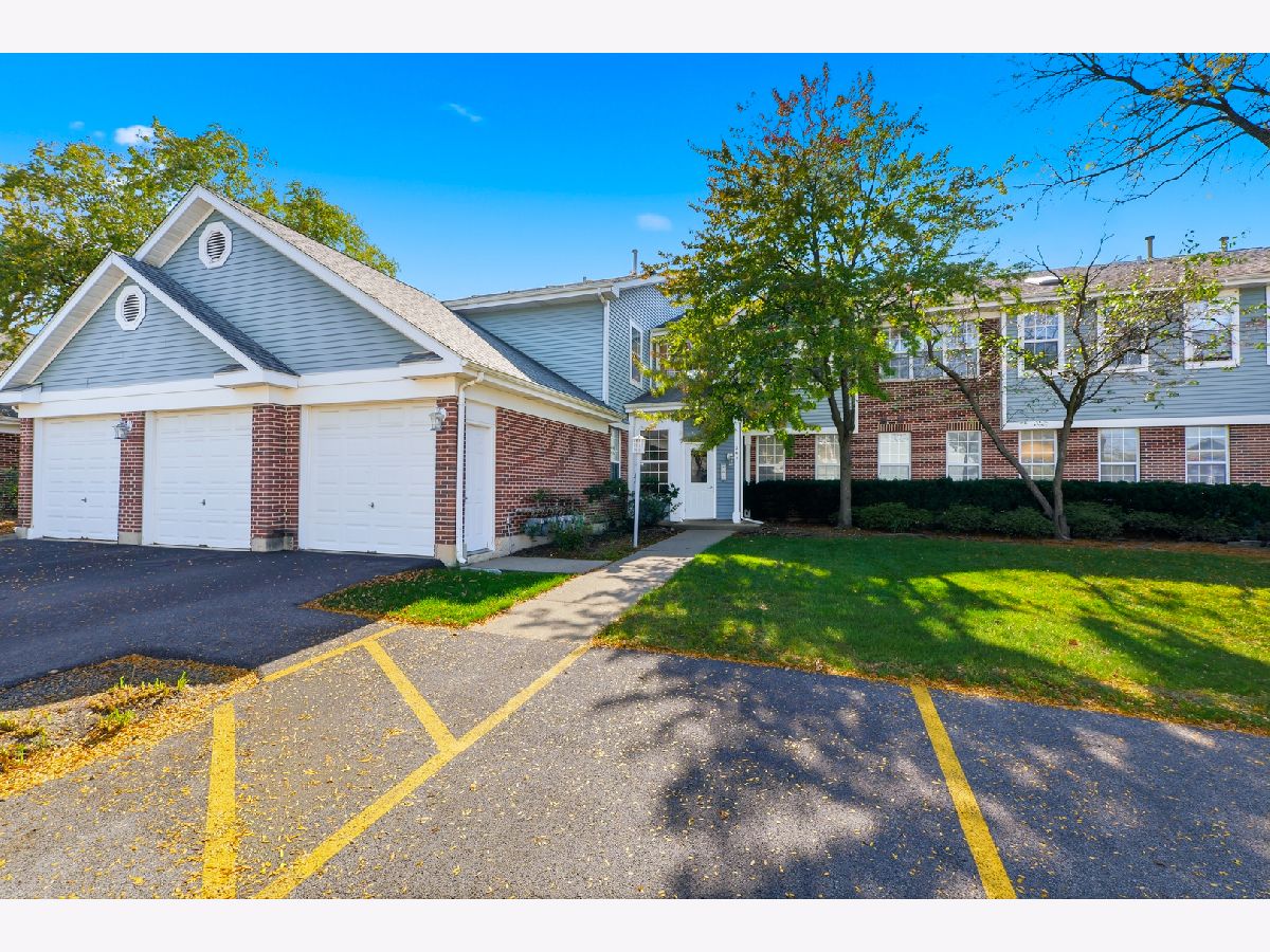  For Sale Palatine Illinois, 241 Lynn Drive