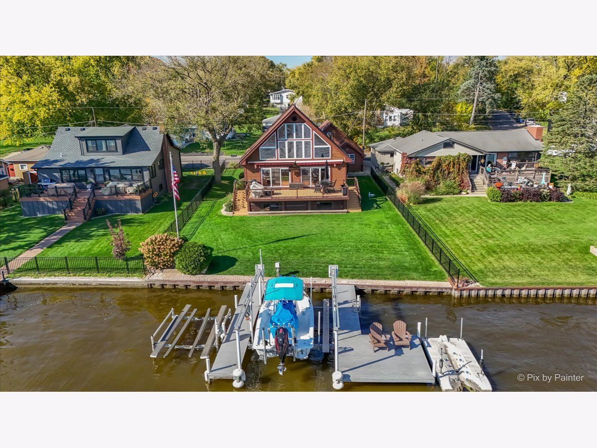  For Sale Johnsburg Illinois, 2013 Sunnyside Beach Drive