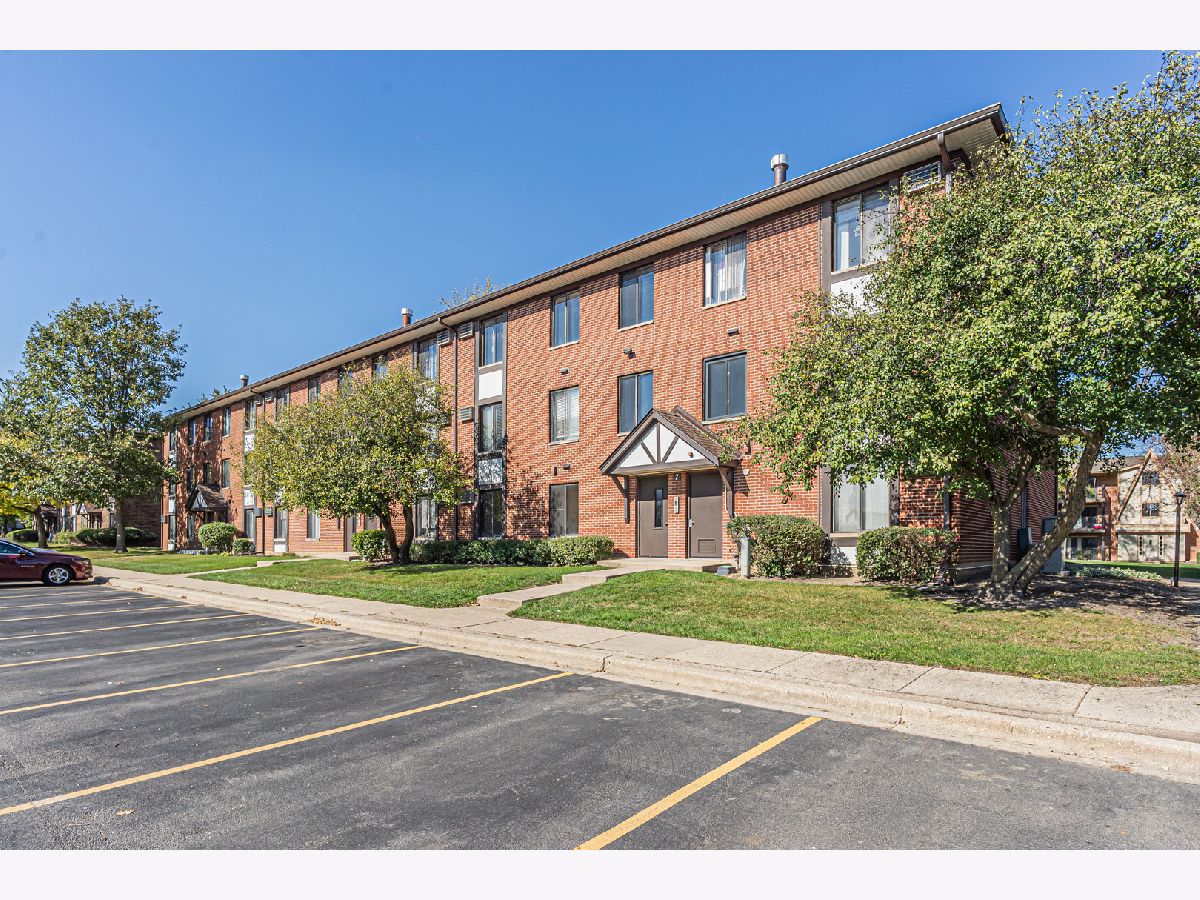  For Sale Vernon Hills Illinois, 7 Timber Lane