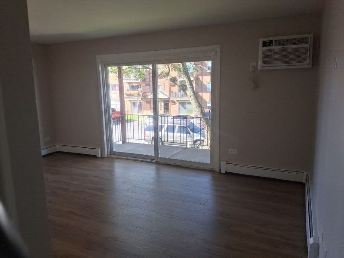  For Rent Worth Illinois, 11030 Ridgeland