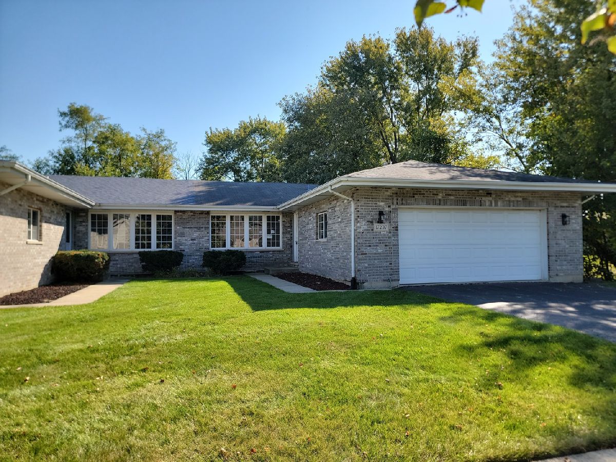  Foreclosure Tinley Park Illinois, 17297 George Brennan Highway