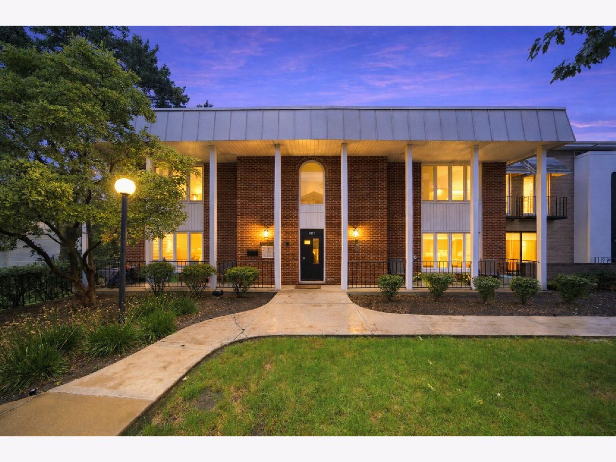  For Sale Oak Lawn Illinois, 9817 Keeler Avenue