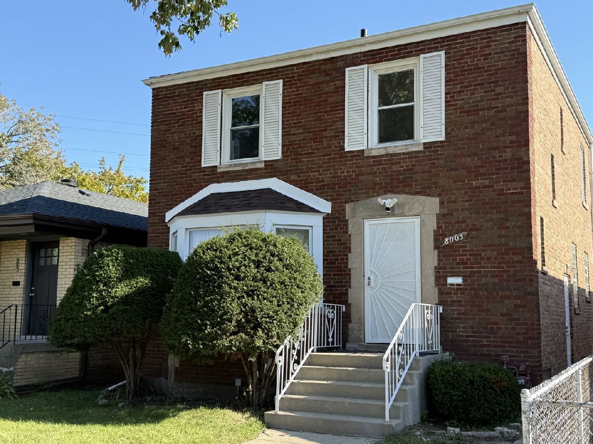  For Sale Chicago Illinois, 8003 Harper Avenue