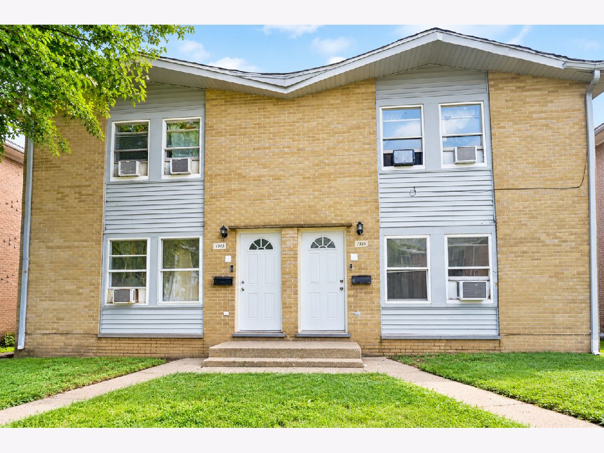  For Sale North Chicago Illinois, 1313 Broadway Avenue