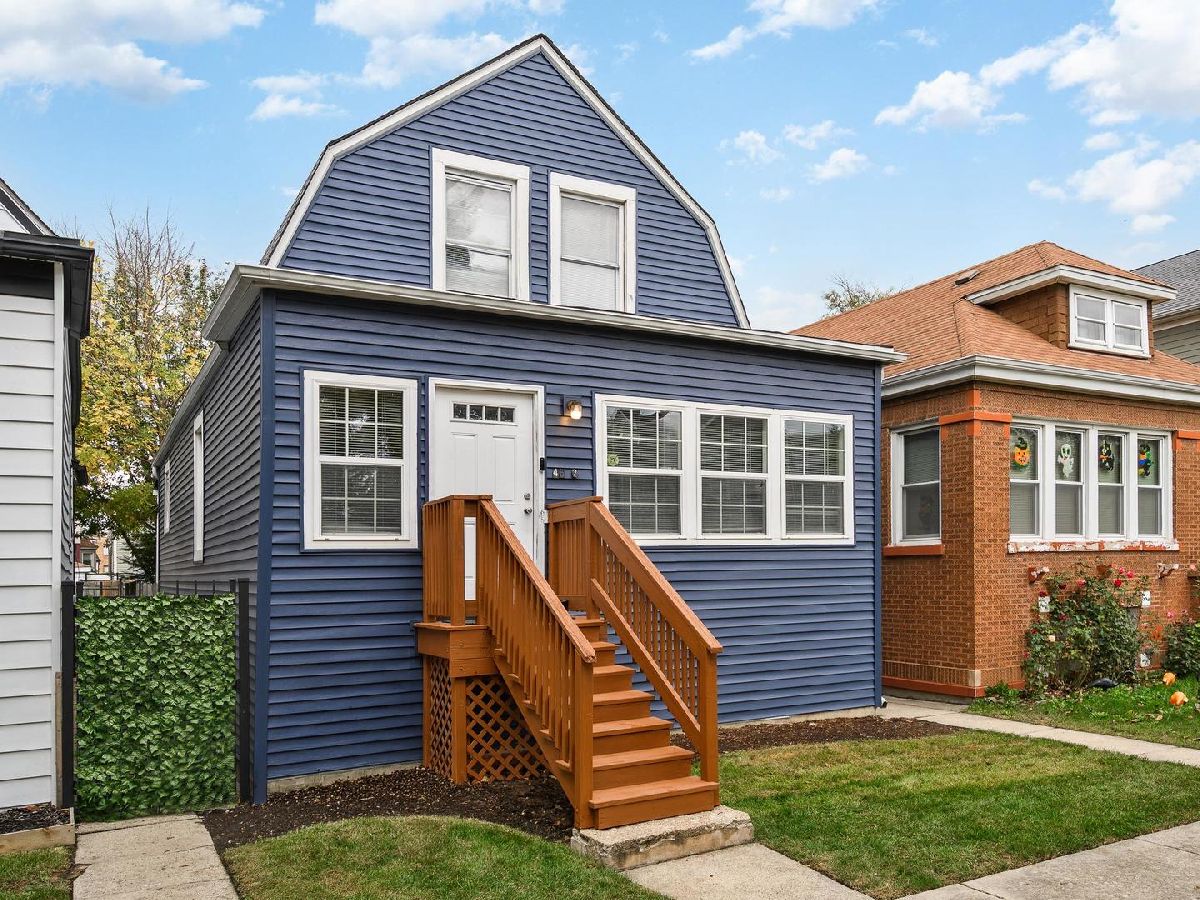  For Sale Chicago Illinois, 4642 Warwick Avenue