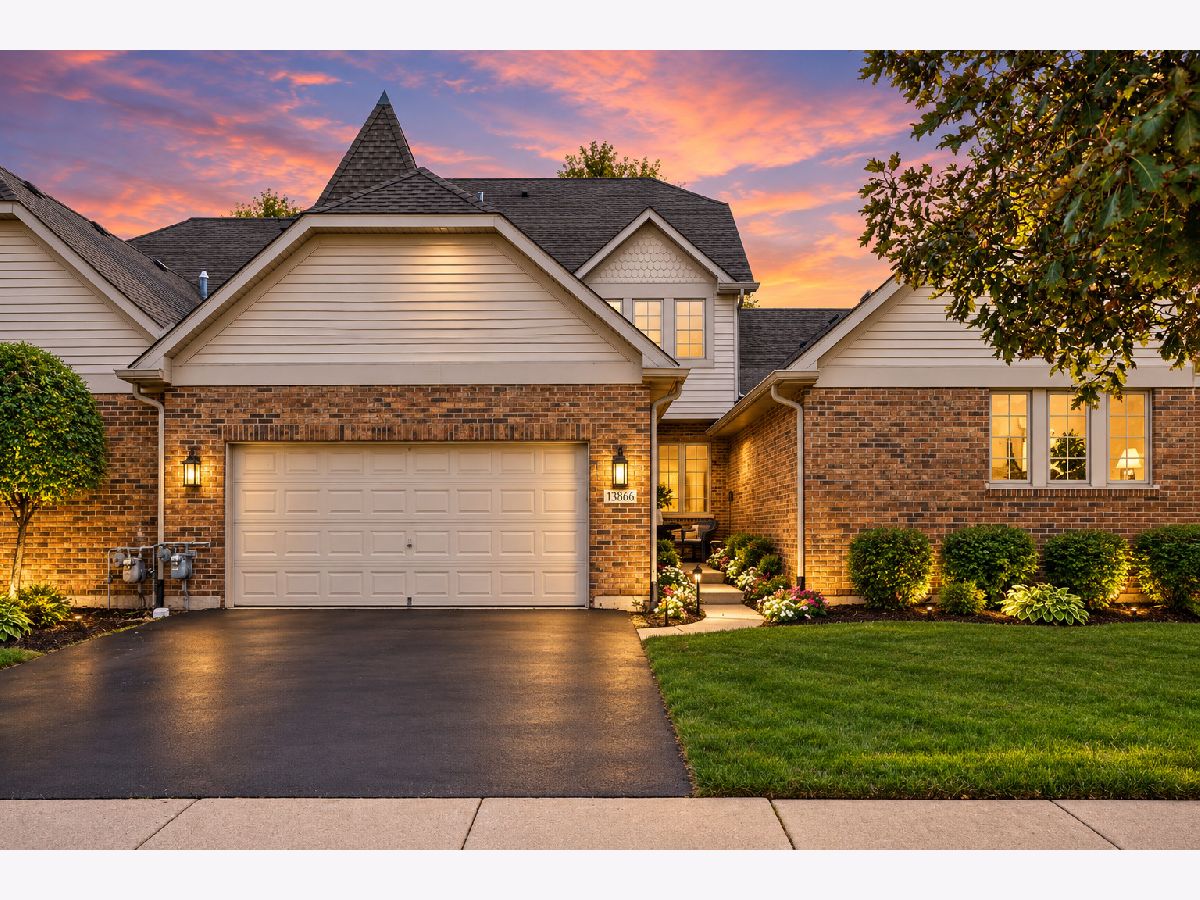 For Sale Lemont Illinois, 13866 Steeples Road