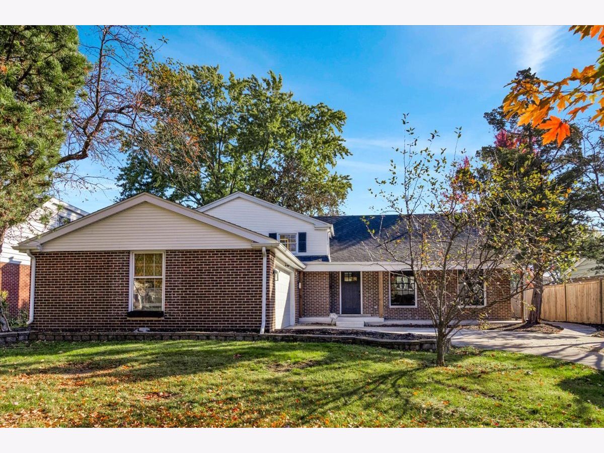 Homes For Sale Northgate Arlington Heights Illinois, 3123 Stratford Road