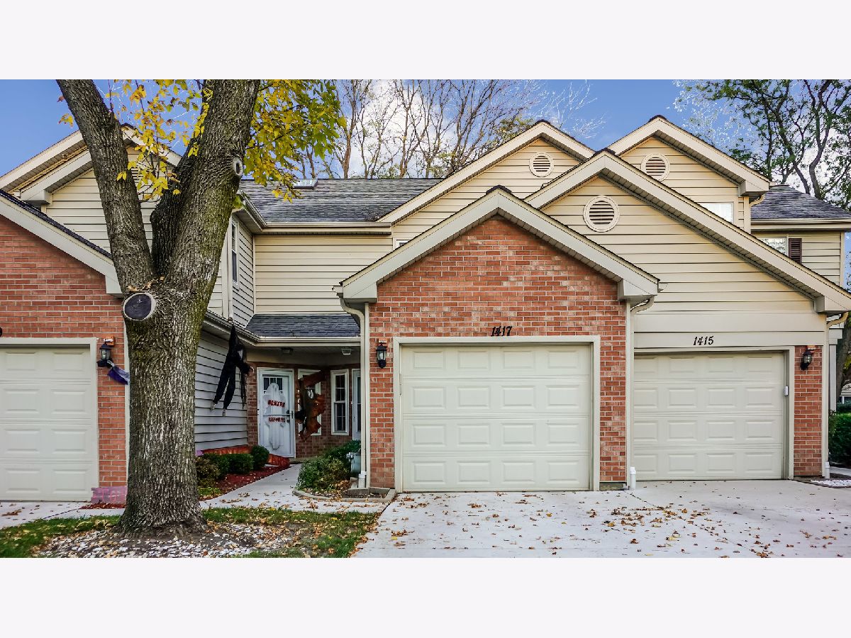  For Sale Glendale Heights Illinois, 1417 Golfview Drive