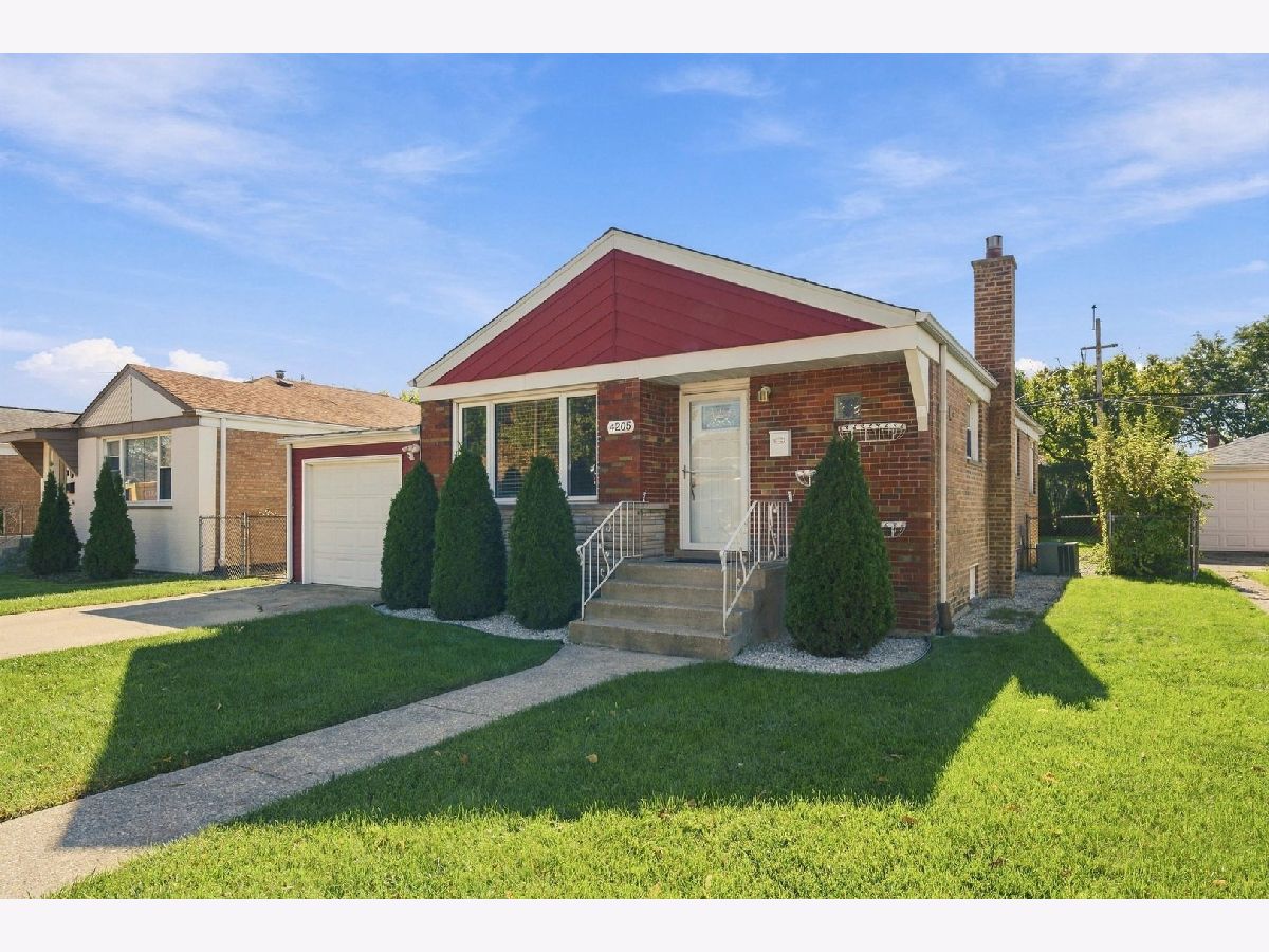  For Sale Chicago Illinois, 4205 82nd Place
