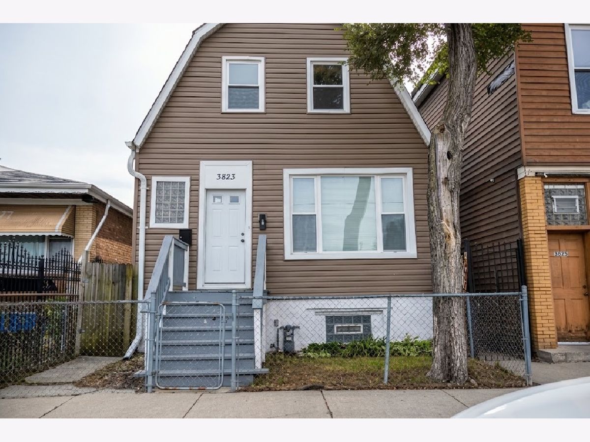  For Sale Chicago Illinois, 3823 Wabansia Avenue
