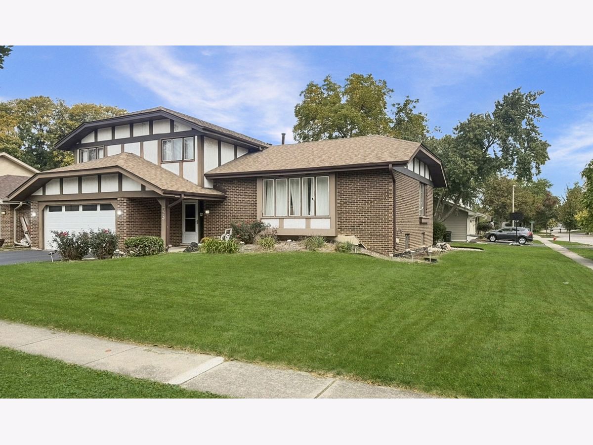  For Sale Westmont Illinois, 700 58th Street