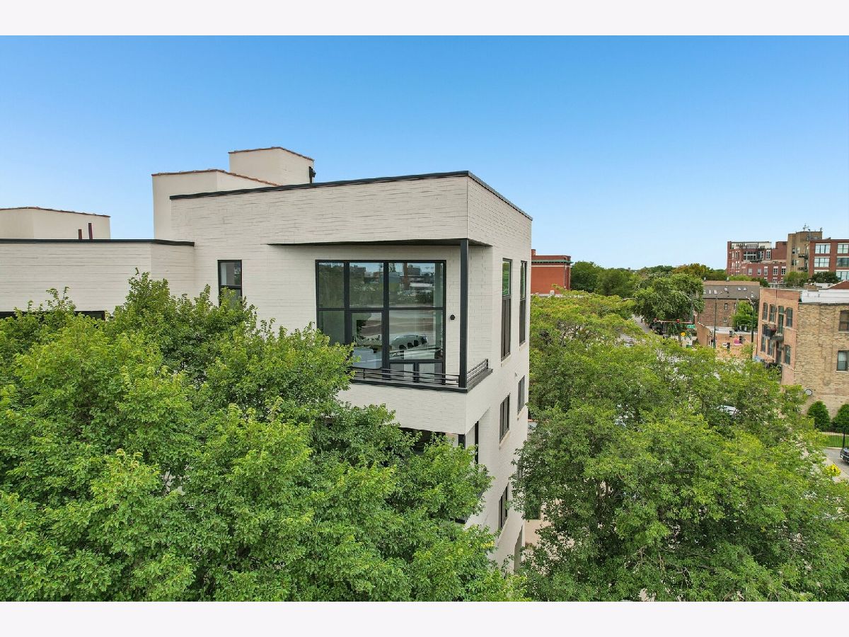  For Sale Chicago Illinois, 1656 Bosworth Avenue