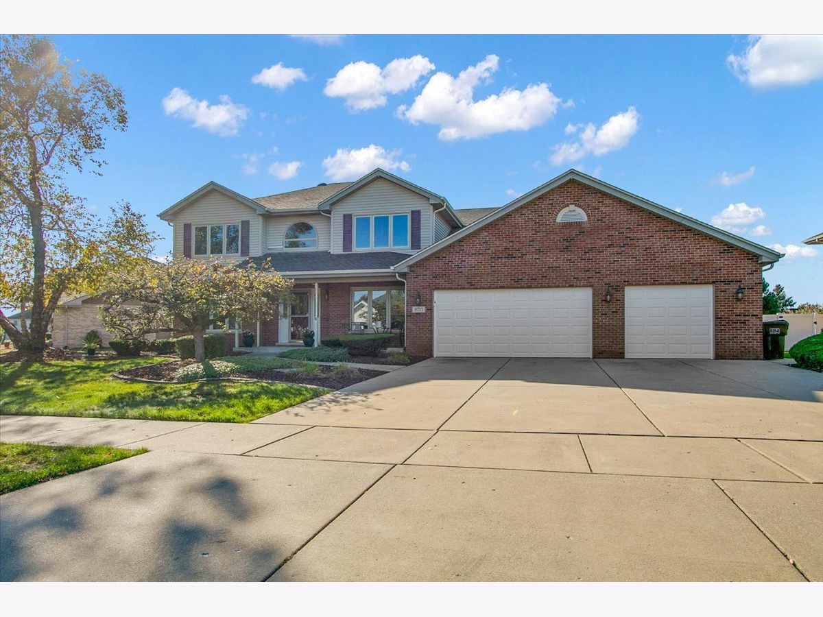  For Sale Tinley Park Illinois, 8713 Timbers Pointe Drive