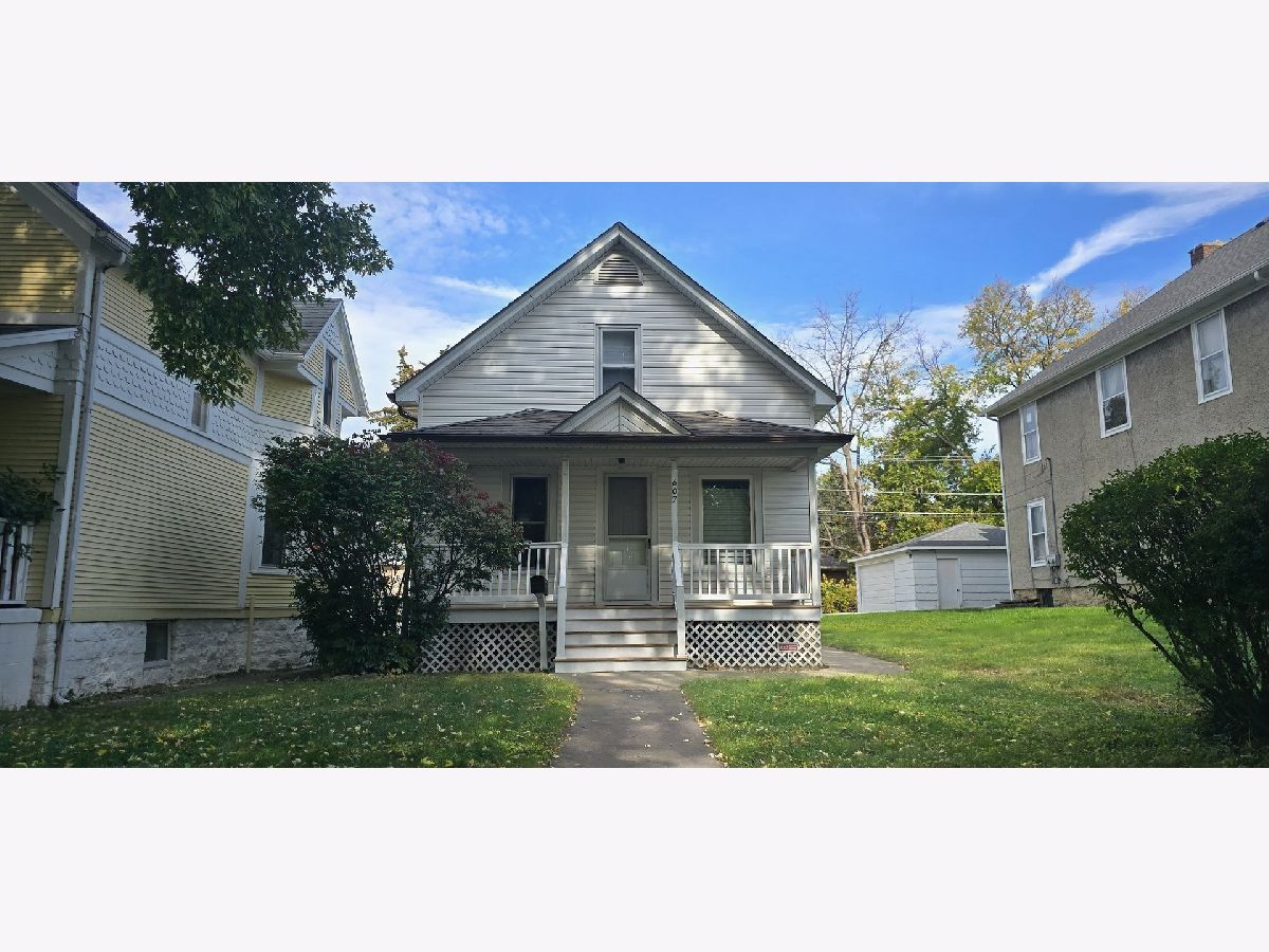  For Sale Joliet Illinois, 607 Oneida Street