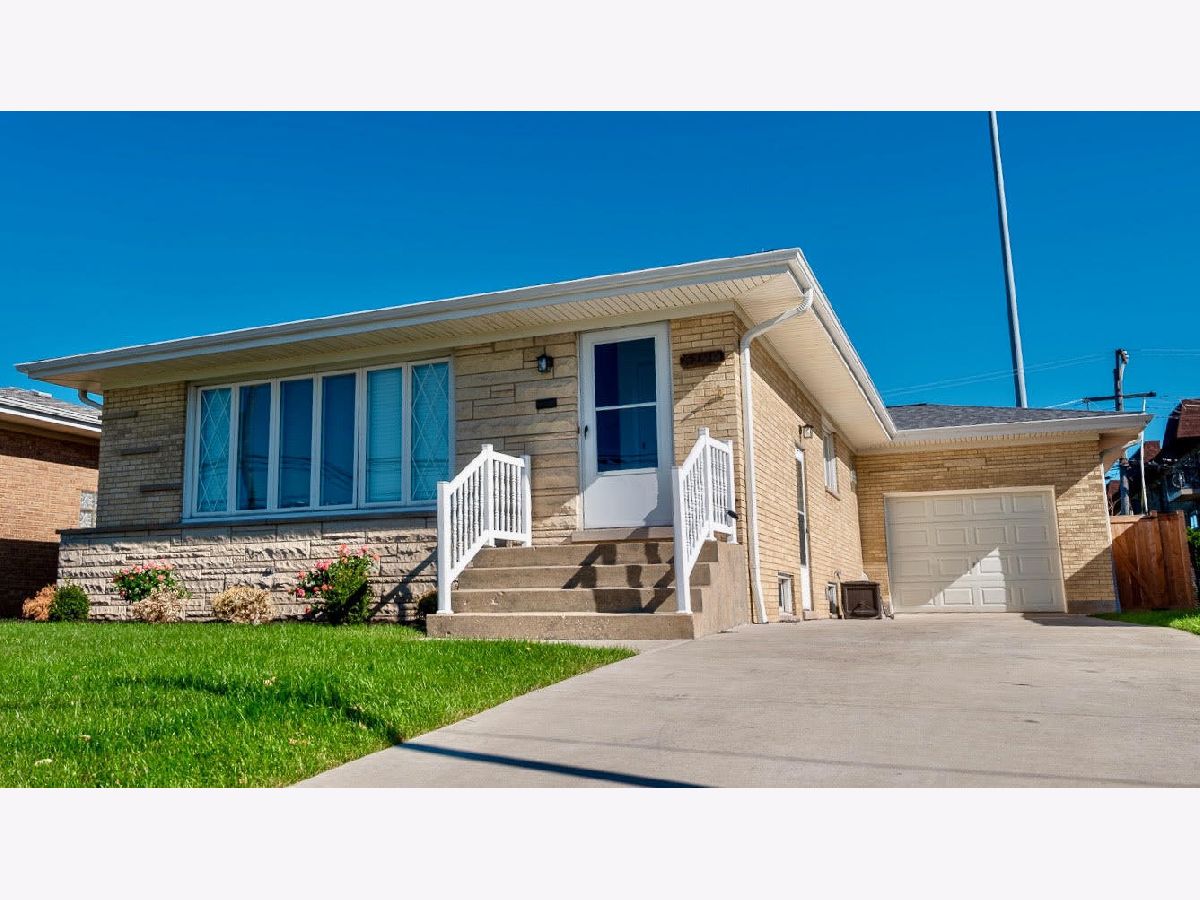  For Sale Chicago Illinois, 5129 Chester Avenue