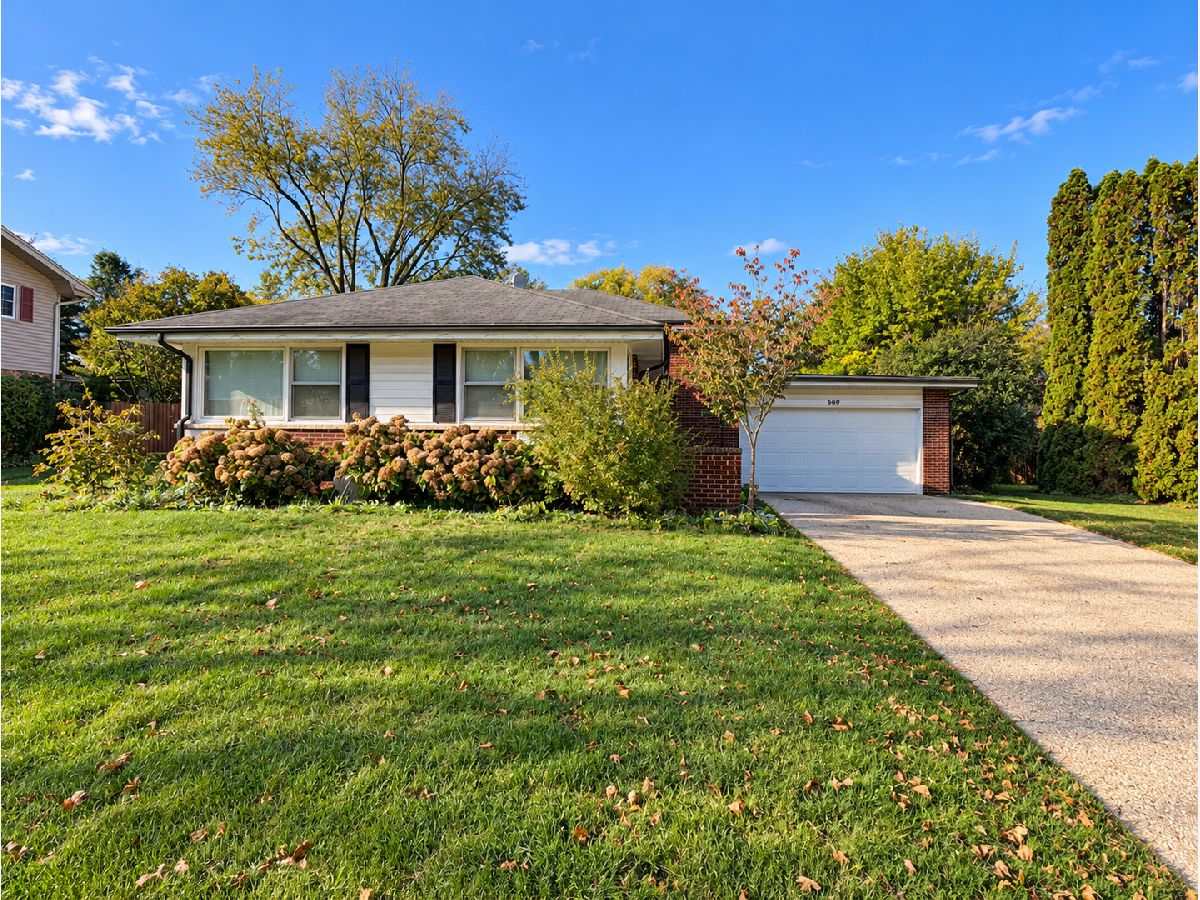  For Sale Palatine Illinois, 460 Macarthur Drive
