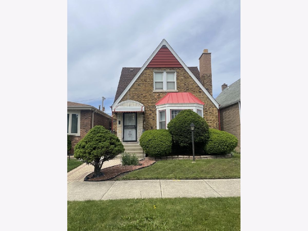  For Sale Chicago Illinois, 10216 Calumet Avenue