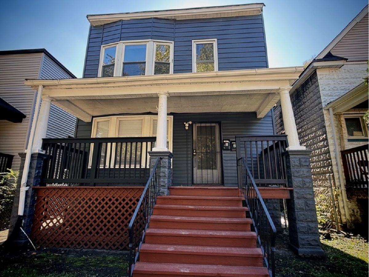  For Sale Chicago Illinois, 237 108th Place