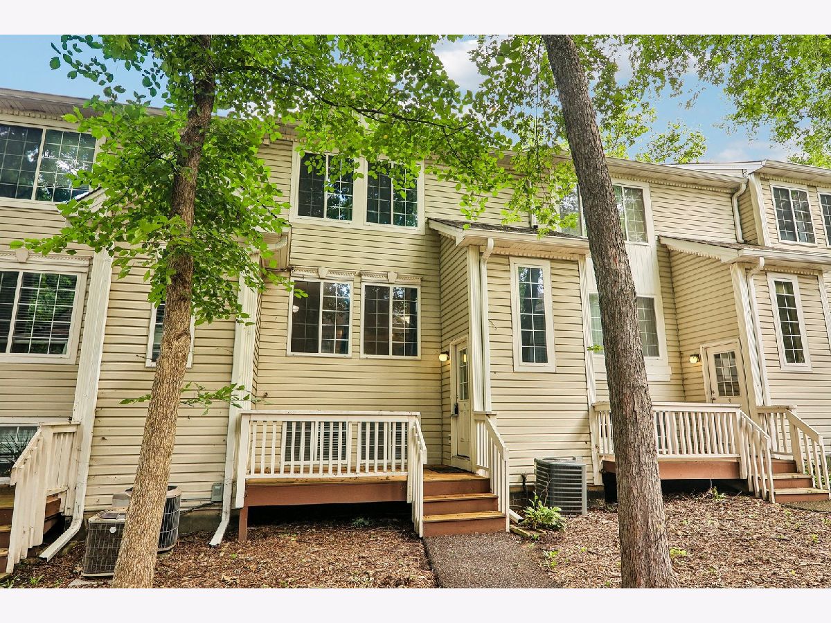  For Sale Round Lake Illinois, 95 Macgillis Drive