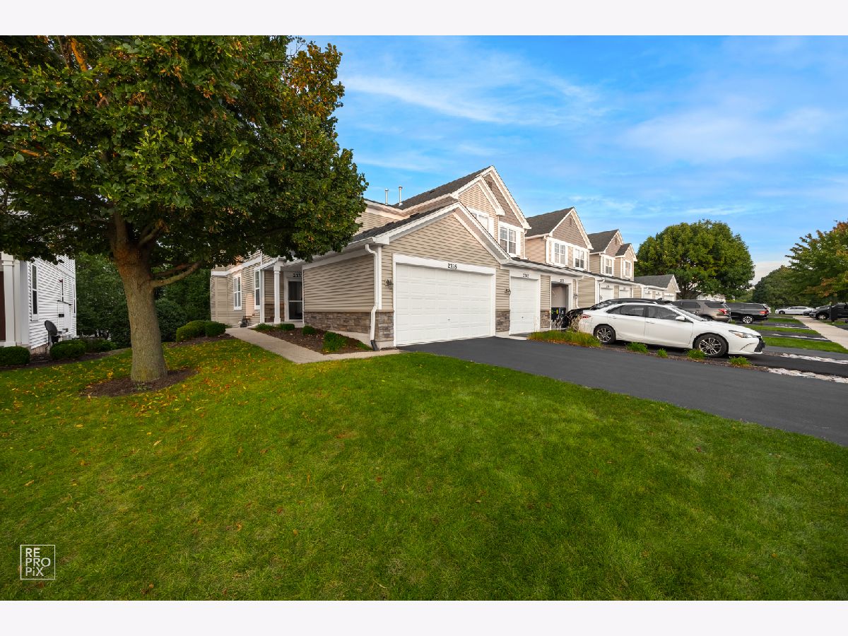  For Sale Naperville Illinois, 2335 Overlook Court