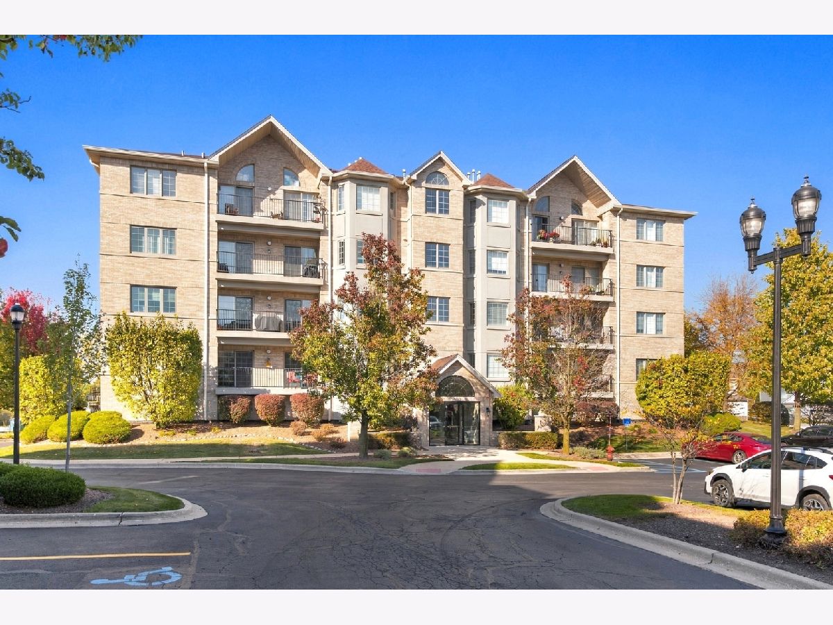  For Sale Woodridge Illinois, 8505 Woodward Avenue