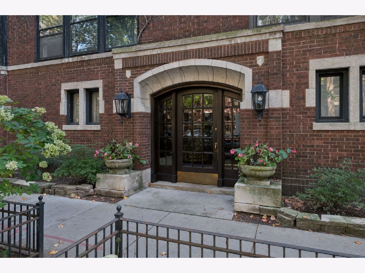  For Sale Chicago Illinois, 705 Buena Avenue