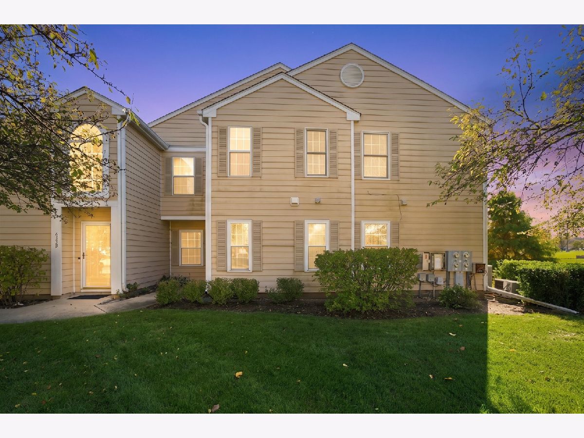  For Rent Streamwood Illinois, 633 Streamwood