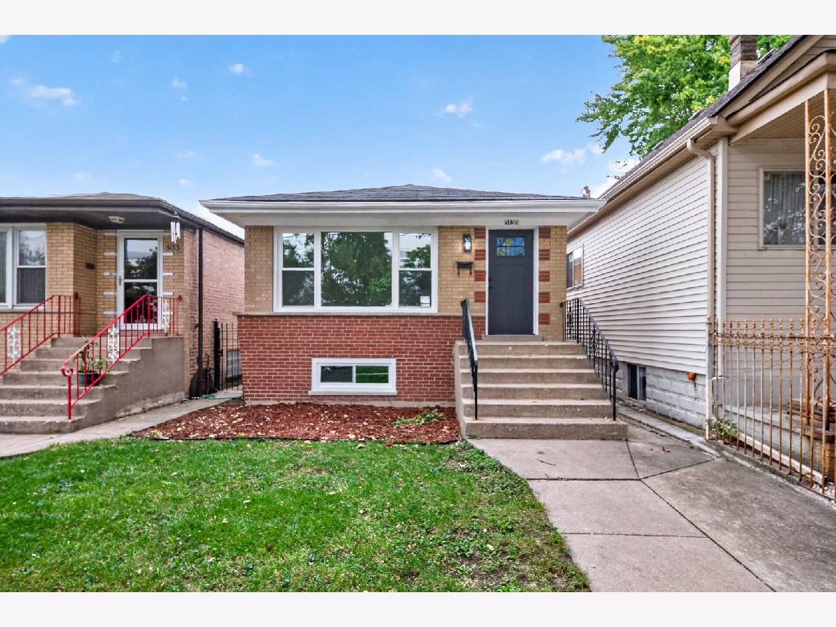  For Sale Chicago Illinois, 5135 Saint Louis Avenue