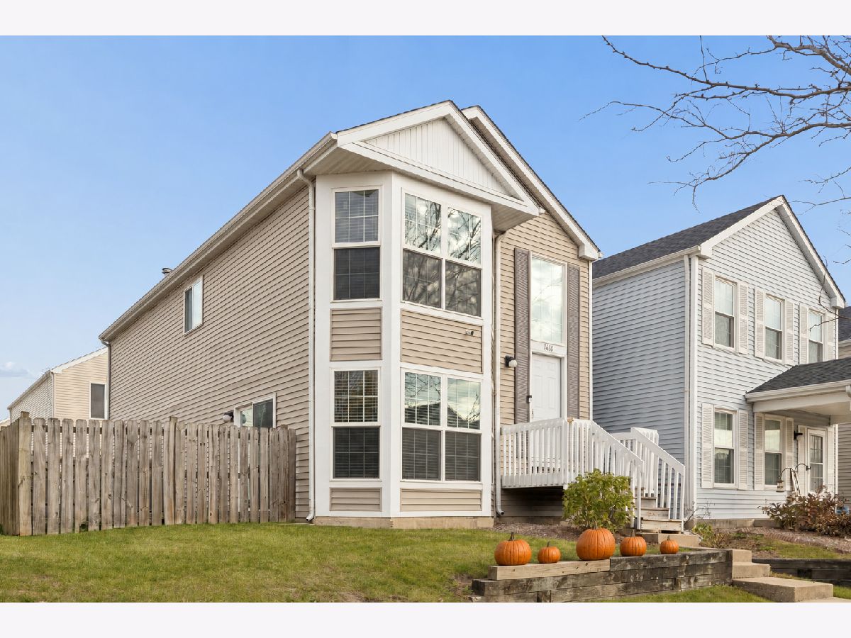  For Sale Aurora Illinois, 1638 Linden Park Lane
