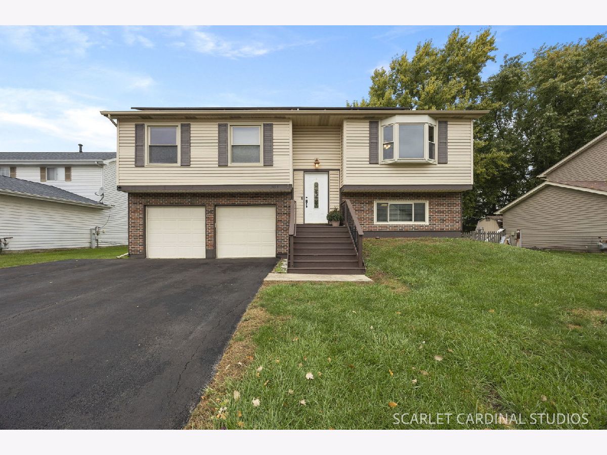  For Sale Aurora Illinois, 3125 Winchester Court