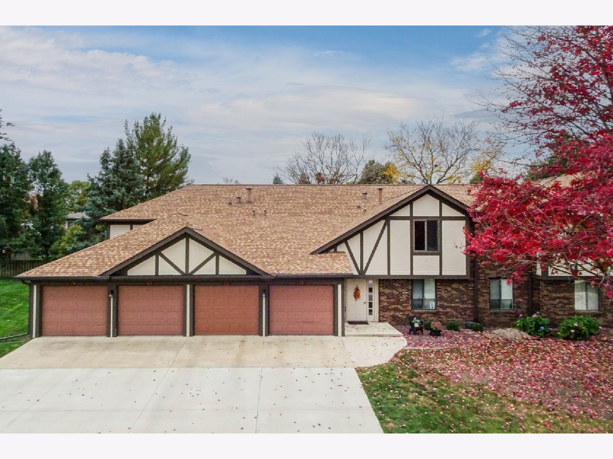  For Sale Bloomington Illinois, 21 Brandywine Court