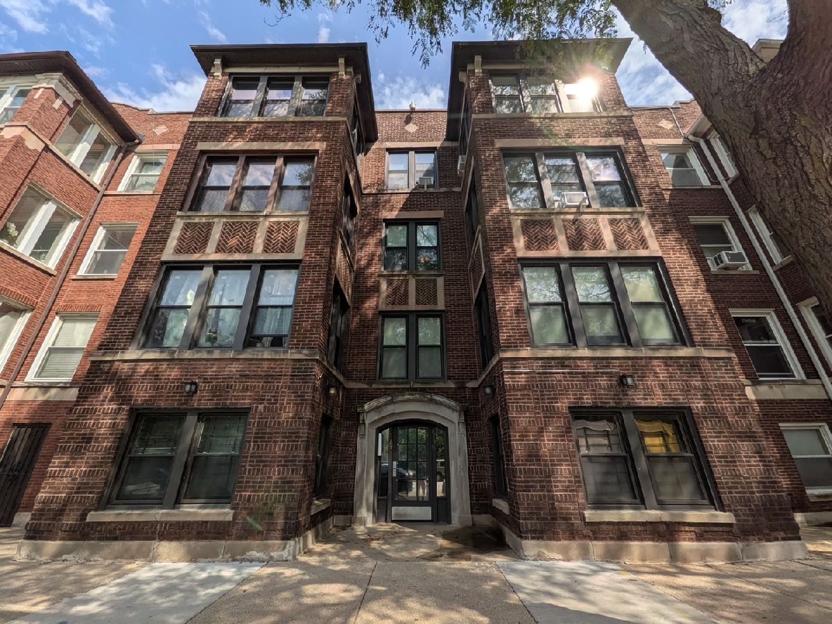  For Sale Chicago Illinois, 644 51st Street