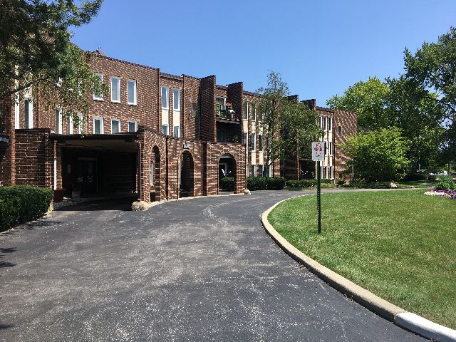 Sandpebble Walk Building 1575 Entrance